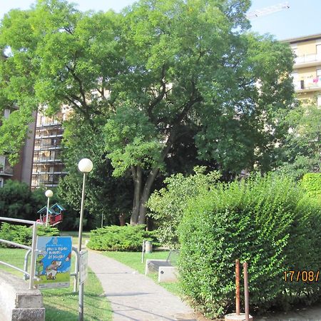 Piazzi House Aparthotel Sondrio Kültér fotó