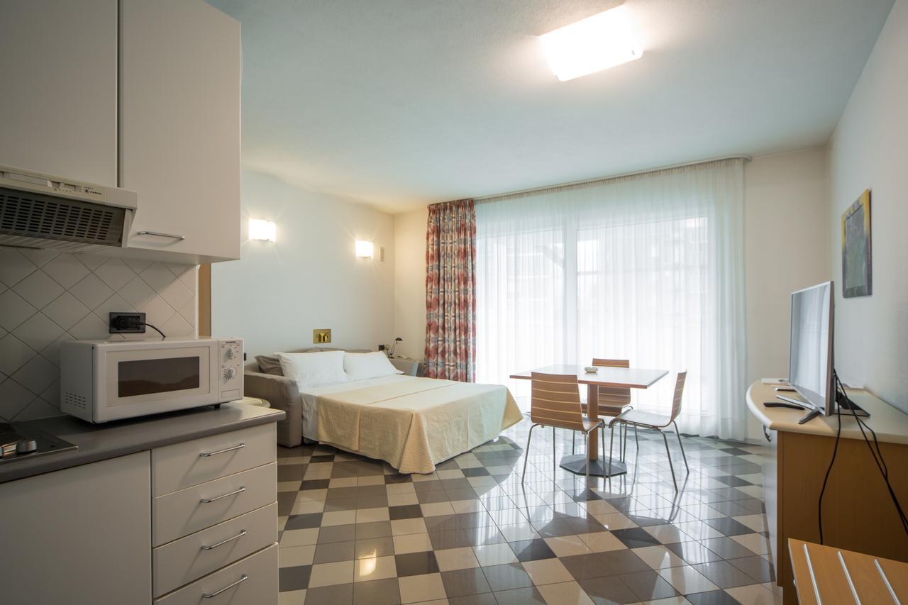 Piazzi House Aparthotel Sondrio Kültér fotó