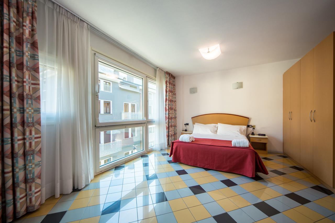 Piazzi House Aparthotel Sondrio Kültér fotó