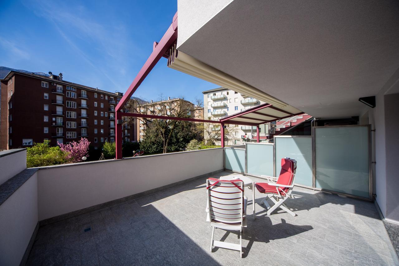 Piazzi House Aparthotel Sondrio Kültér fotó