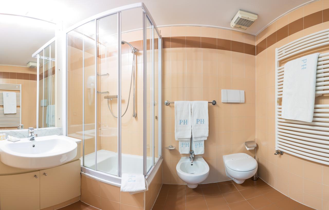 Piazzi House Aparthotel Sondrio Kültér fotó