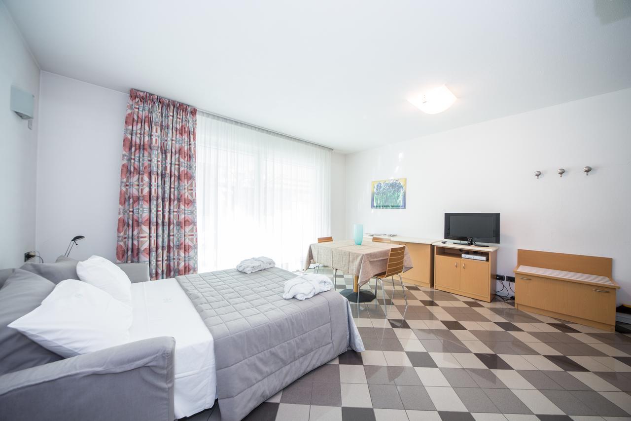 Piazzi House Aparthotel Sondrio Kültér fotó