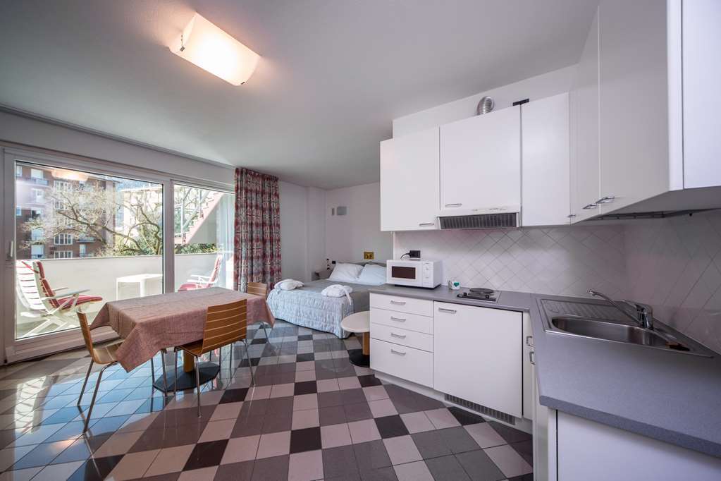 Piazzi House Aparthotel Sondrio Szoba fotó